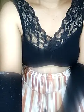 Snapshot of geetha_telugu_kan277 chatting on 17, 3, 2026 geetha telugu kan277 online show from 17, 3, 2026