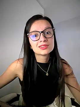 Snapshot of Soy_Sara7 chatting on 24, 10, 2025 Soy Sara7 online show from 24, 10, 2025