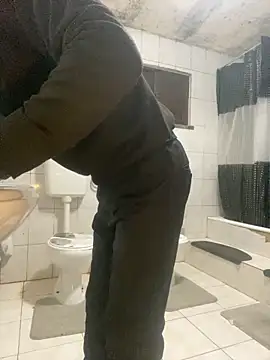 rogerdik76 online show from 3, 3, 2026