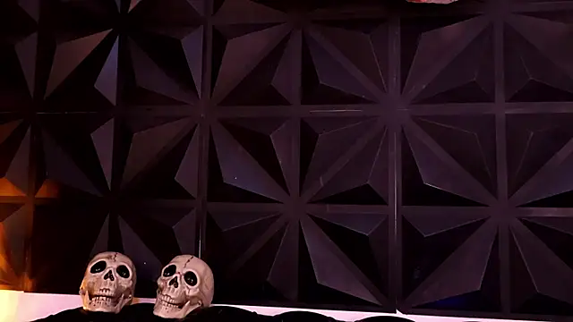 DaphneGlas online show from 20, 10, 2025