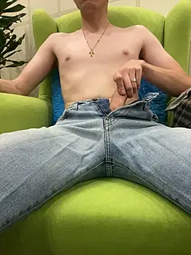 Snapshot of gayman111111 chatting on 17, 10, 2025 gayman111111 online show from 17, 10, 2025