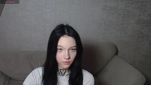 mefwhore online show from 4, 3, 2025