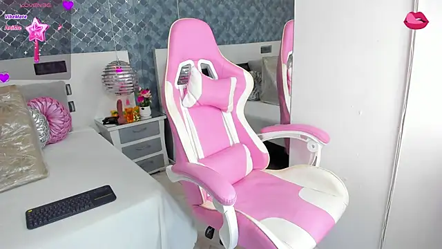 Snapshot of _AshleyPayton_ chatting on 10, 3, 2025 AshleyPayton online show from 10, 3, 2025