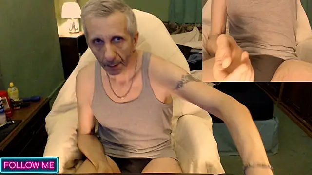 maxdaddy690 online show from 5, 12, 2024