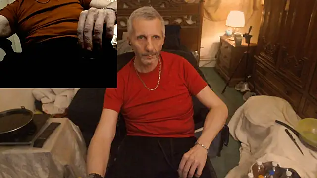 Snapshot of maxdaddy690 chatting on 11, 3, 2026 maxdaddy690 online show from 11, 3, 2026