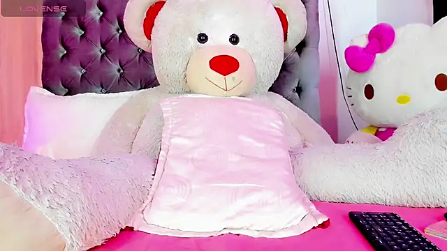 Julie Lovelyx1 online show from 20, 3, 2025