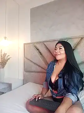 Snapshot of Sofiacortes1 chatting on 4, 3, 2025 Sofiacortes1 online show from 4, 3, 2025