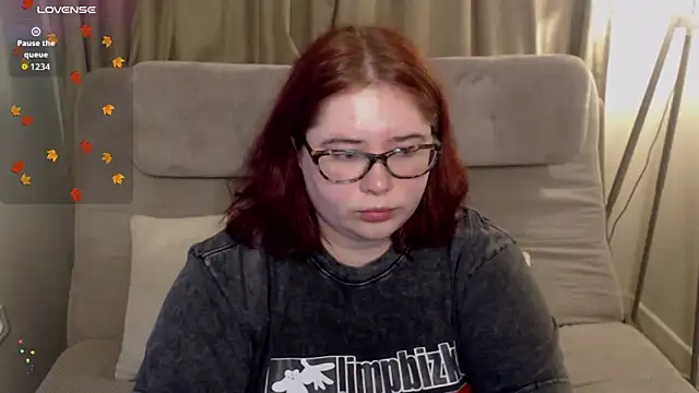 Snapshot of Lily_lu_one chatting on 21, 11, 2025 Lily lu one online show from 21, 11, 2025