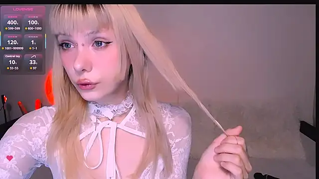 Snapshot of Cherry_Bite chatting on 14, 3, 2026 Cherry Bite online show from 14, 3, 2026