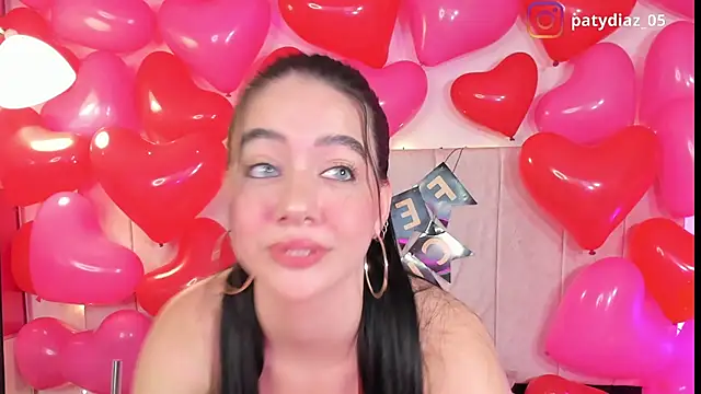 MiiaParker6972 online show from 7, 2, 2026