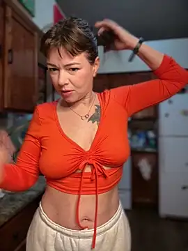 Snapshot of NaughtyLittleVeteran chatting on 27, 11, 2025 NaughtyLittleVeteran online show from 27, 11, 2025