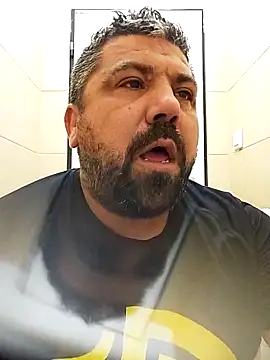 Snapshot of Alexander18edd chatting on 7, 10, 2025 Alexander18edd online show from 7, 10, 2025