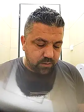 Snapshot of Alexander18edd chatting on 11, 10, 2025 Alexander18edd online show from 11, 10, 2025