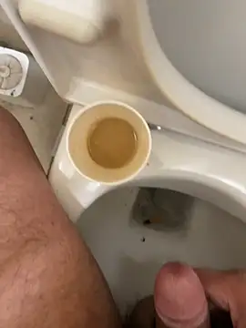 Snapshot of Alexander18edd chatting on 21, 11, 2025 Alexander18edd online show from 21, 11, 2025