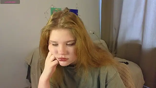 LaseyMoon online show from 21, 3, 2026