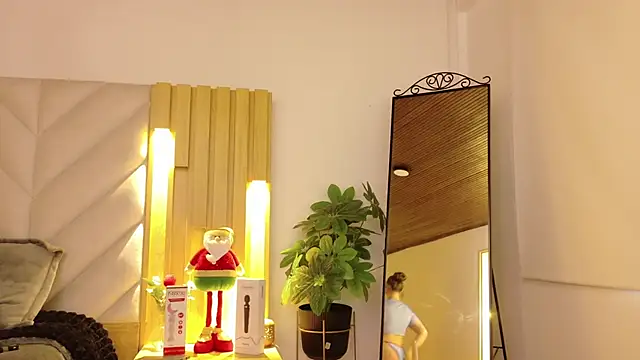 Anaise latif online show from 28, 11, 2025