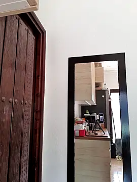 Emma Milf25 online show from 18, 3, 2025