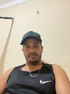 Snapshot of Lindp190194 chatting on 18, 11, 2025 Lindp190194 online show from 18, 11, 2025