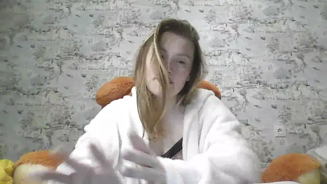 Eveline May online show from 27, 2, 2025