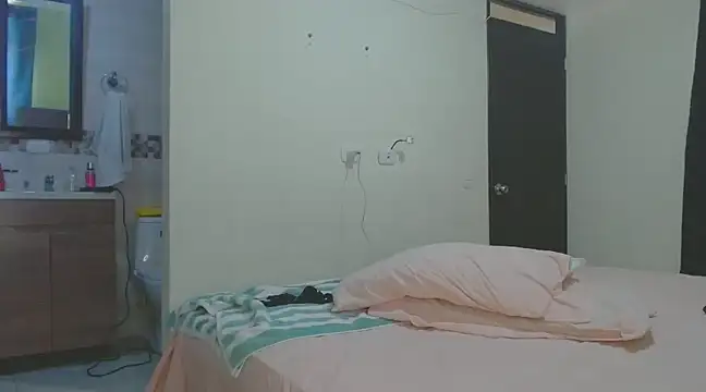 roxanasexy2025 online show from 12, 3, 2025