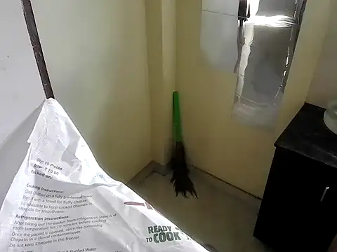 Snapshot of fitbuddy1 chatting on 14, 9, 2025 fitbuddy1 online show from 14, 9, 2025