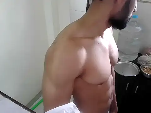 Snapshot of fitbuddy1 chatting on 17, 9, 2025 fitbuddy1 online show from 17, 9, 2025