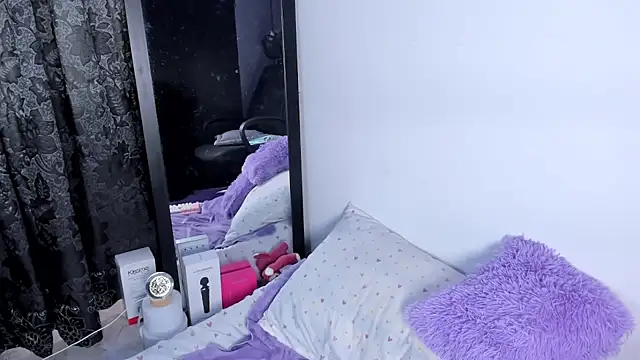 zephyra-angels online show from 22, 2, 2026