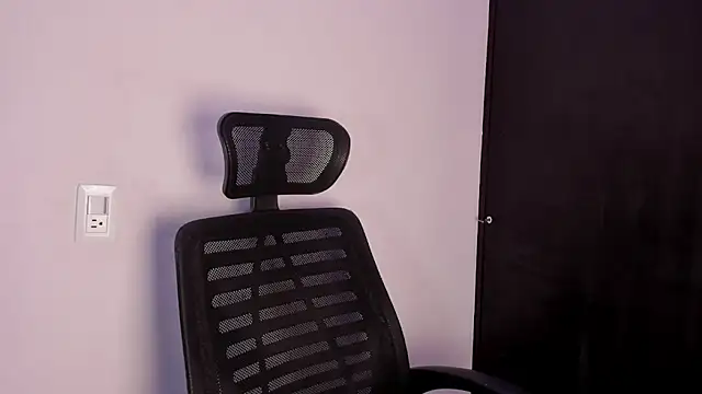 zephyra-angels online show from 11, 3, 2026