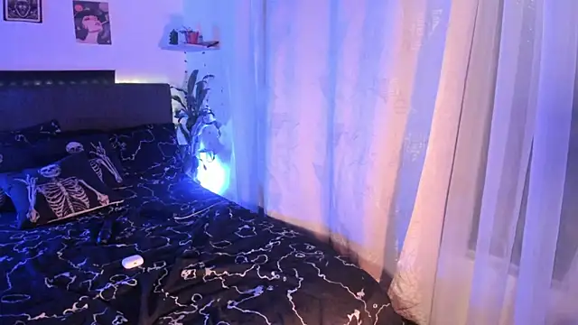 Snapshot of kathdolly chatting on 19, 11, 2025 kathdolly online show from 19, 11, 2025