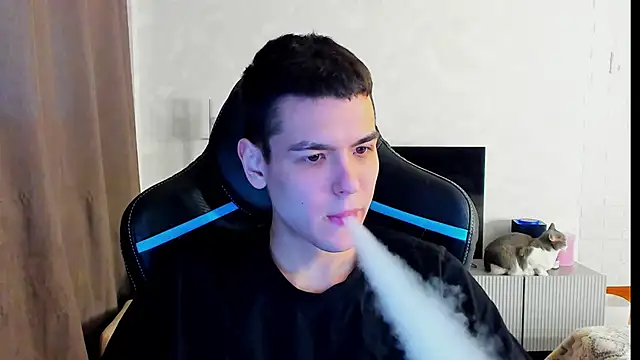 TravisRevas online show from 13, 3, 2025