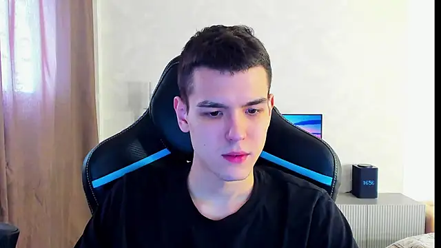 TravisRevas online show from 14, 3, 2025