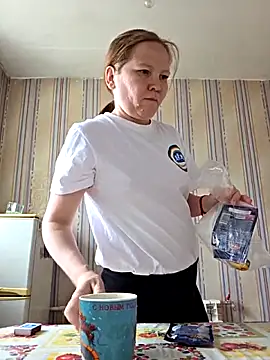 Snapshot of -Kathrine_kit- chatting on 22, 10, 2025 -Kathrine kit- online show from 22, 10, 2025