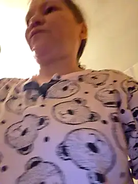 Snapshot of -Kathrine_kit- chatting on 4, 11, 2025 -Kathrine kit- online show from 4, 11, 2025