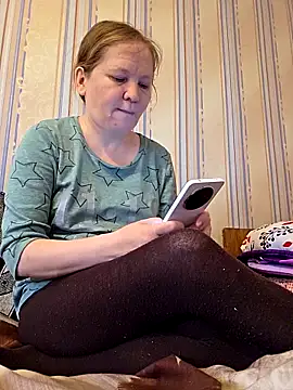 Snapshot of -Kathrine_kit- chatting on 6, 11, 2025 -Kathrine kit- online show from 6, 11, 2025