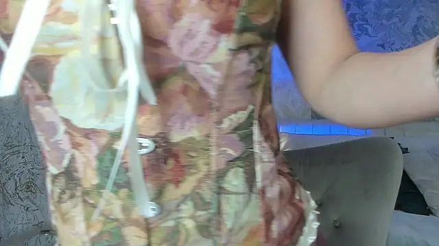 Snapshot of Liannaa_ chatting on 23, 10, 2025 Liannaa online show from 23, 10, 2025