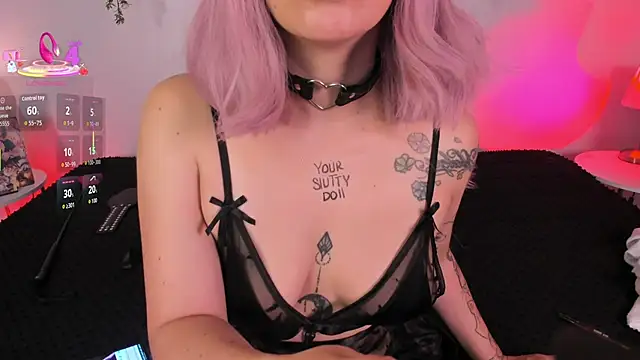 Snapshot of purplemoonn_ chatting on 24, 10, 2025 purplemoonn online show from 24, 10, 2025