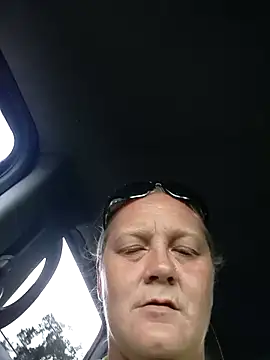 wetnwildforyou online show from 16, 10, 2025