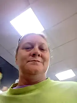 wetnwildforyou online show from 4, 11, 2025