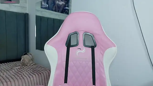 Aida princess online show from 20, 10, 2025