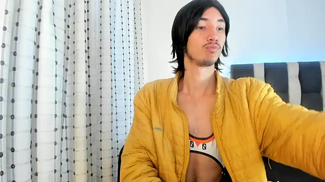 loverisu-coral online show from 8, 1, 2026