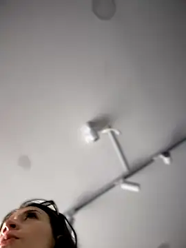 Snapshot of Mila_LS chatting on 26, 10, 2025 Mila LS online show from 26, 10, 2025