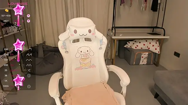 Snapshot of ka00ru_chan chatting on 3, 10, 2025 ka00ru chan online show from 3, 10, 2025