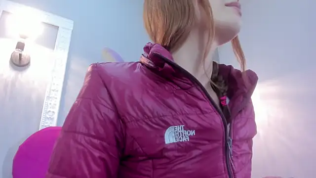 Bonniie 22 online show from 18, 11, 2025