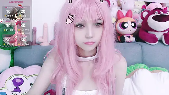 Snapshot of chenenna7 chatting on 3, 10, 2025 chenenna7 online show from 3, 10, 2025