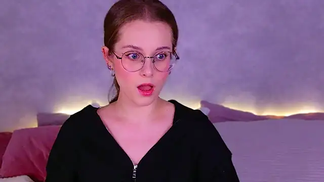 RileyMimicho online show from 14, 11, 2025