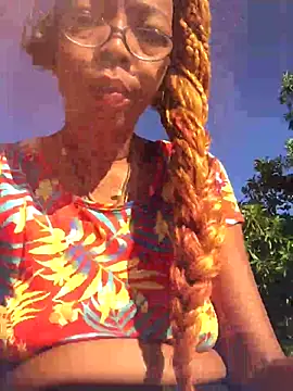 Ladyzee25 online show from 16, 10, 2025