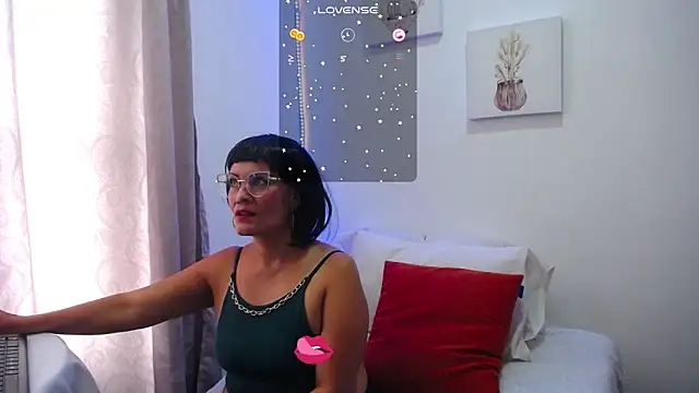 CarolinneFiotti online show from 14, 3, 2025