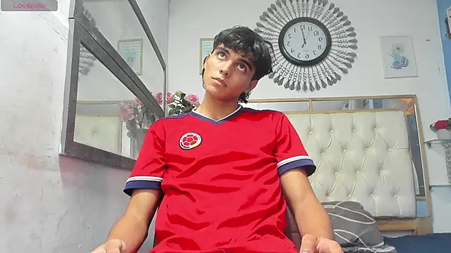 heiker  online show from 8, 3, 2025