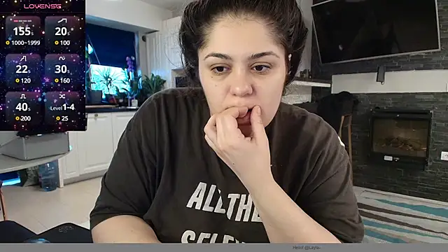 Layla- online show from 10, 1, 2025