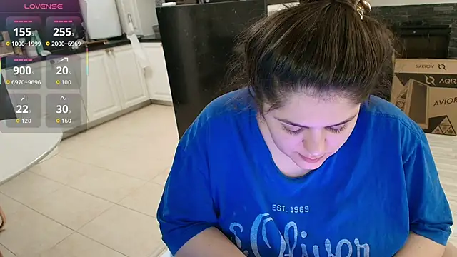 Layla- online show from 5, 2, 2026